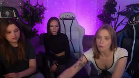 Snapshot of kira0541 chatting on 6, 7, 2026 Sweet girls online show from 6, 7, 2026