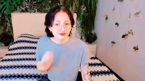 Snapshot of kira__cutie chatting on 5, 7, 2026 Kira online show from 5, 7, 2026