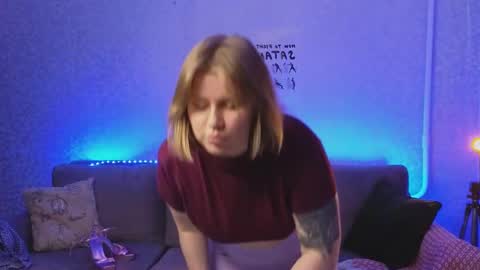 Snapshot of kira_citro chatting on 10, 1, 2025 Kira  NEXT STREAM December 4 5pm CET  11am EST online show from 10, 1, 2025