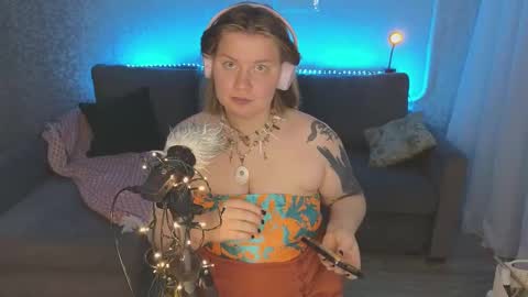 Snapshot of kira_citro chatting on 17, 1, 2025 Kira  NEXT STREAM December 4 5pm CET  11am EST online show from 17, 1, 2025