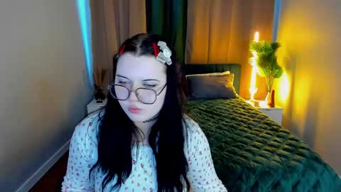 Snapshot of kira_g0ld chatting on 8, 3, 2026 kira online show from 8, 3, 2026