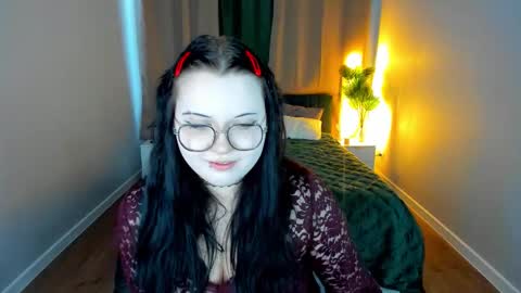 Snapshot of kira_g0ld chatting on 15, 3, 2026 kira online show from 15, 3, 2026