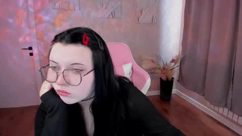 Snapshot of kira_g0ld chatting on 21, 3, 2026 kira online show from 21, 3, 2026