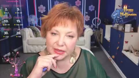 Kira Kennet online show from 4, 11, 2025