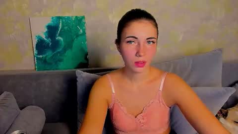 Kira  online show from 30, 10, 2025