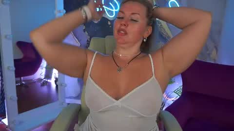 Kira online show from 13, 7, 2026
