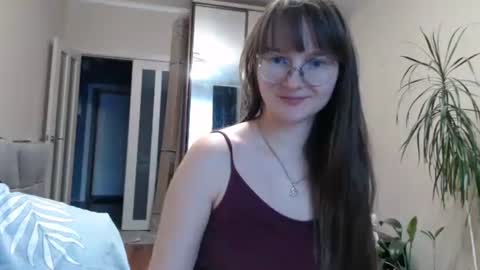 KiraGoldens online show from 4, 12, 2024