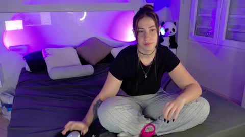 Kira online show from 11, 2, 2026