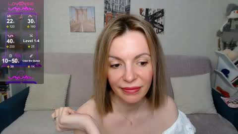 kiramartins cat online show from 25, 2, 2025