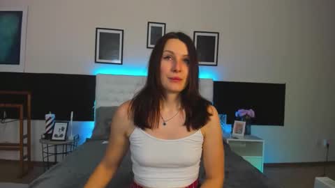 Snapshot of kiraneww chatting on 13, 1, 2026 Kira online show from 13, 1, 2026