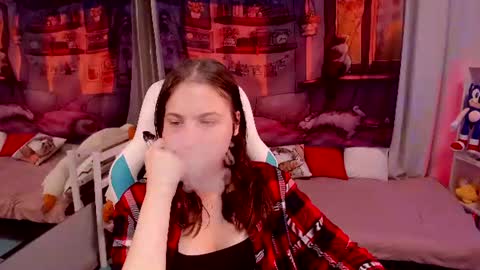 KiraParker online show from 6, 8, 2026