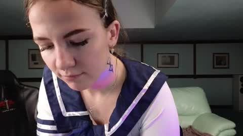 Snapshot of kirarustle chatting on 6, 1, 2026 Kira online show from 6, 1, 2026