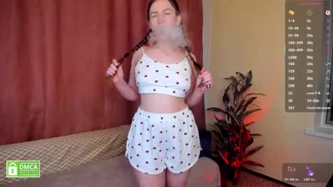 Snapshot of kirarustle chatting on 13, 2, 2026 Kira online show from 13, 2, 2026