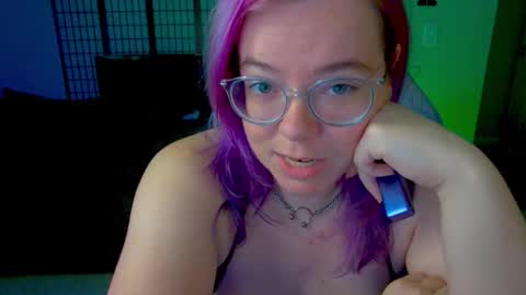 KiraSpitQueen online show from 15, 11, 2025