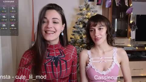 Snapshot of kiraturner chatting on 12, 1, 2025 Kira cute online show from 12, 1, 2025