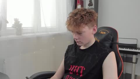 Snapshot of kirill_20_cm chatting on 31, 1, 2025 Kirill and Andrey online show from 31, 1, 2025