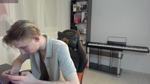 Snapshot of kirill_20_cm chatting on 11, 2, 2025 Kirill and Andrey online show from 11, 2, 2025