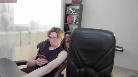 Snapshot of kirill_20_cm chatting on 16, 2, 2025 Kirill and Andrey online show from 16, 2, 2025