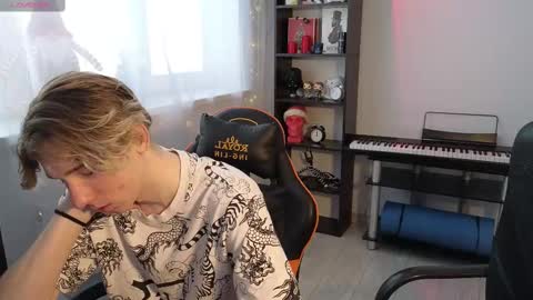 Snapshot of kirill_20_cm chatting on 27, 2, 2025 Kirill and Andrey online show from 27, 2, 2025