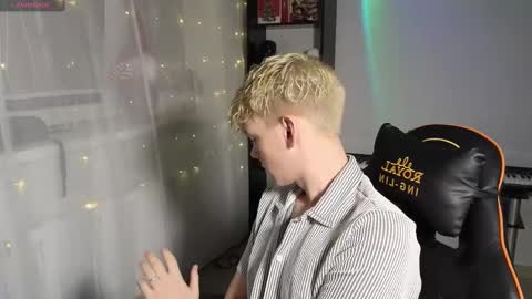 Snapshot of kirill_20_cm chatting on 10, 3, 2025 Kirill and Andrey online show from 10, 3, 2025