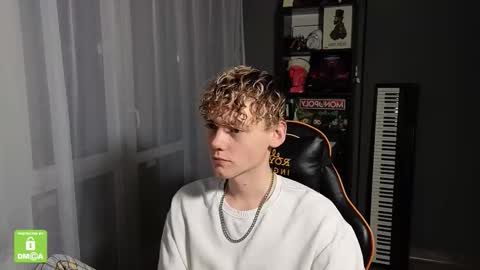 Snapshot of kirill_20_cm chatting on 18, 9, 2025 Kirill and Andrey online show from 18, 9, 2025