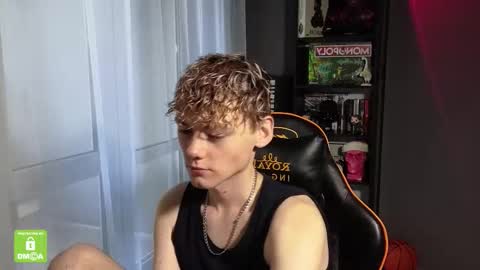 Snapshot of kirill_20_cm chatting on 29, 9, 2025 Kirill and Andrey online show from 29, 9, 2025