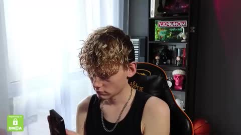 Snapshot of kirill_20_cm chatting on 11, 10, 2025 Kirill and Andrey online show from 11, 10, 2025