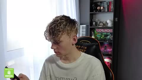 Snapshot of kirill_20_cm chatting on 27, 10, 2025 Kirill and Andrey online show from 27, 10, 2025