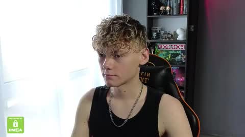 Snapshot of kirill_20_cm chatting on 31, 10, 2025 Kirill and Andrey online show from 31, 10, 2025