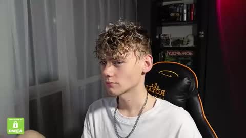 Snapshot of kirill_20_cm chatting on 7, 11, 2025 Kirill and Andrey online show from 7, 11, 2025