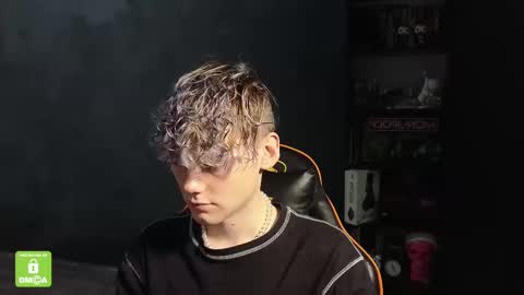 Snapshot of kirill_20_cm chatting on 23, 11, 2025 Kirill and Andrey online show from 23, 11, 2025