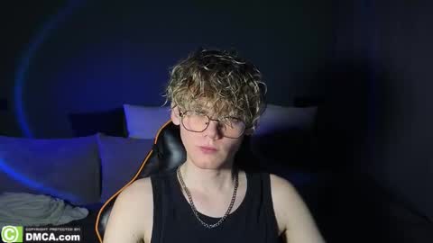 Snapshot of kirill_20_cm chatting on 11, 3, 2026 Kirill and Andrey online show from 11, 3, 2026