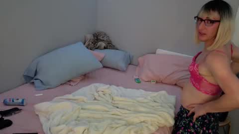 Snapshot of kirkcammerman1 chatting on 11, 1, 2025 Onya online show from 11, 1, 2025