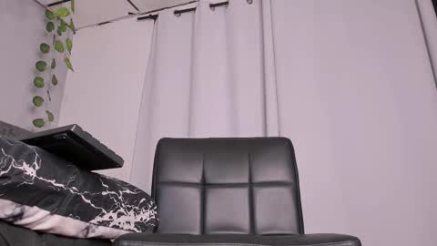   online show from 12, 2, 2026