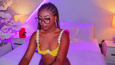 kishalove_ online show from 14, 7, 2026