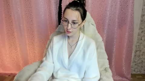 Snapshot of kiskisw chatting on 11, 10, 2025 Asty online show from 11, 10, 2025