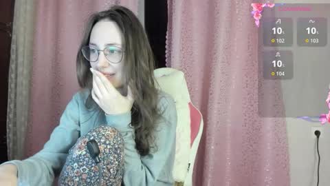 Snapshot of kiskisw chatting on 13, 10, 2025 Asty online show from 13, 10, 2025