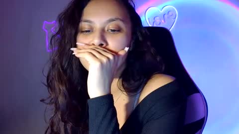 kiss_ameliaa online show from 27, 2, 2025