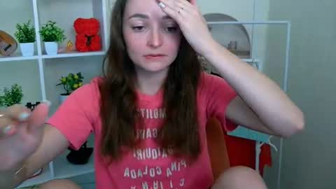Snapshot of kiss_shy chatting on 4, 7, 2026 Valeria online show from 4, 7, 2026