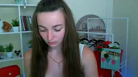 Snapshot of kiss_shy chatting on 8, 7, 2026 Valeria online show from 8, 7, 2026