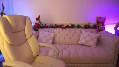 KissableKira online show from 22, 12, 2025