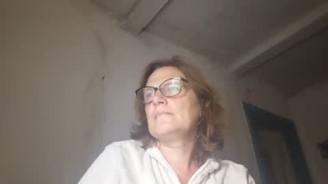 kissandvibe online show from 24, 7, 2026