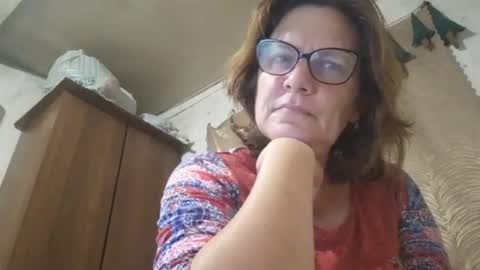 kissandvibe online show from 28, 7, 2026