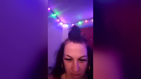 Snapshot of kissedbysnow chatting on 12, 7, 2026 KissedBySnow online show from 12, 7, 2026