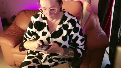 kissica online show from 17, 1, 2025