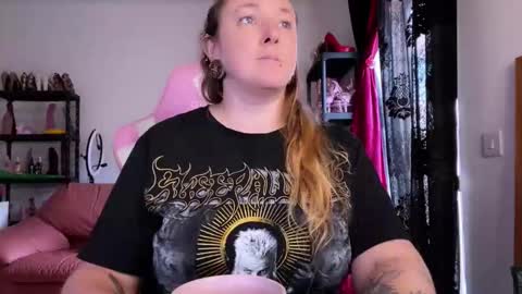 kissica online show from 3, 11, 2025