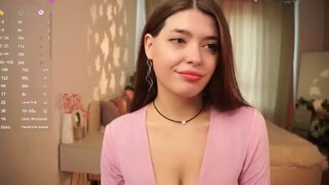 Lola online show from 13, 7, 2026