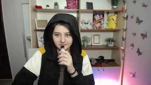 kissleoxx online show from 29, 4, 2026