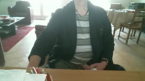 kisslog1 online show from 8, 2, 2025