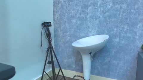 Snapshot of kissme_luna chatting on 14, 9, 2025 BELLA FLAME online show from 14, 9, 2025